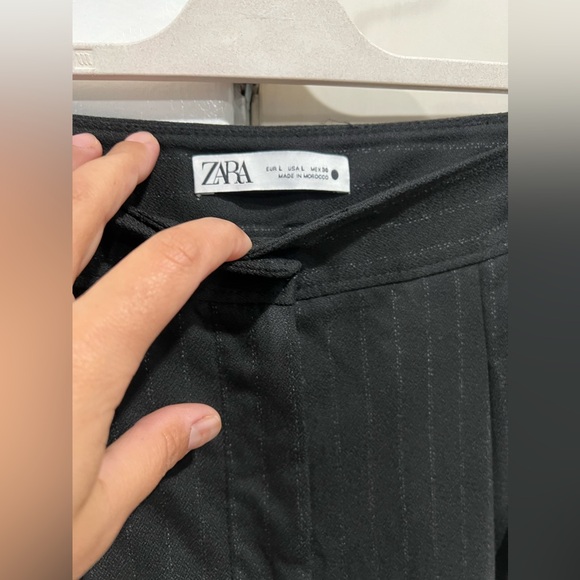 NWT: Zara Tapered Pinstripe Pants ZW Collection - Picture 3 of 5